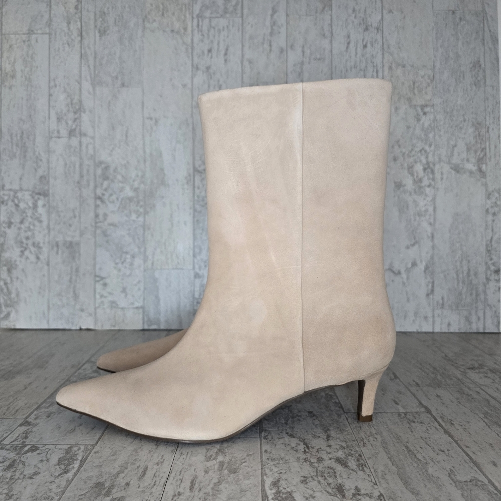 Seychelles Beige Suede Ankle Booties - Picture 6 of 10